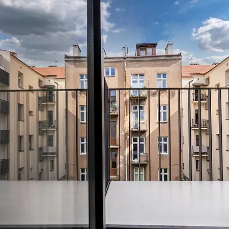 Premium With Air Conditioning, Heart In Cracow アパート *